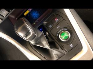 Toyota RAV4 2.5 Hybrid VX E-Four - Image 15