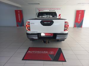 Toyota Hilux 2.8GD-6 Xtra cab 4x4 Legend manual - Image 5