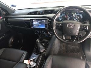 Toyota Hilux 2.8GD-6 Xtra cab 4x4 Legend manual - Image 6
