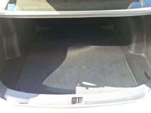 Toyota Corolla 2.0 XR - Image 17