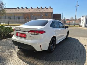 Toyota Corolla 2.0 XR - Image 2