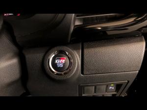 Toyota Hilux 2.8GD-6 double cab 4x4 GR-Sport - Image 16