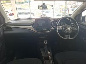 Toyota Starlet 1.5 XS auto - Image 6
