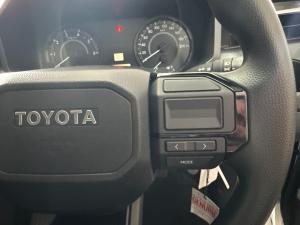 Toyota Hilux 2.8GD-6 double cab SRX - Image 10