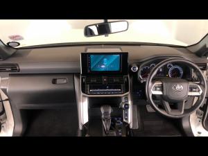 Toyota Land Cruiser 300 3.3D GX-R - Image 6