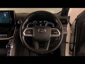 Toyota Land Cruiser 300 3.3D GX-R - Image 8