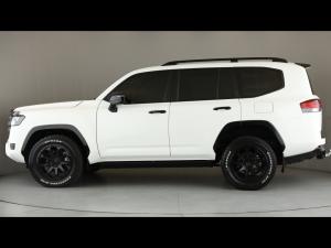 Toyota Land Cruiser 300 3.3D GX-R - Image 22