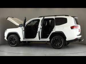 Toyota Land Cruiser 300 3.3D GX-R - Image 26