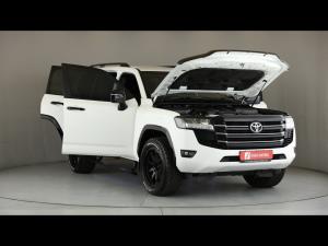Toyota Land Cruiser 300 3.3D GX-R - Image 29
