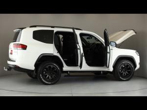 Toyota Land Cruiser 300 3.3D GX-R - Image 31