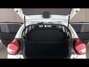 Toyota Vitz 1.0 XR manual - Image 13