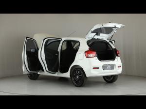 Toyota Vitz 1.0 XR manual - Image 25