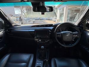 Toyota Hilux 2.8GD-6 double cab 4x4 Legend RS manual - Image 6