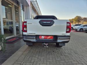Toyota Hilux 2.8GD-6 Xtra cab 4x4 Legend auto - Image 5