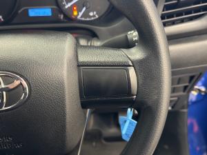 Toyota Hilux 2.0 single cab S (aircon) - Image 10