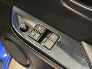 Toyota Hilux 2.0 single cab S (aircon) - Image 18