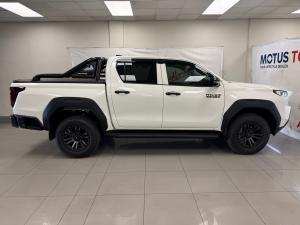 Toyota Hilux 2.8GD-6 double cab SRX - Image 3