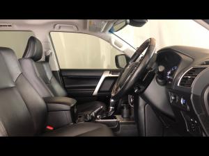 Toyota Land Cruiser Prado 2.8GD VX-L - Image 10