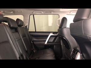 Toyota Land Cruiser Prado 2.8GD VX-L - Image 12
