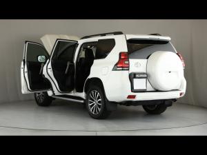 Toyota Land Cruiser Prado 2.8GD VX-L - Image 25