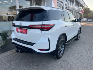 Toyota Fortuner 2.4GD-6 auto - Image 2