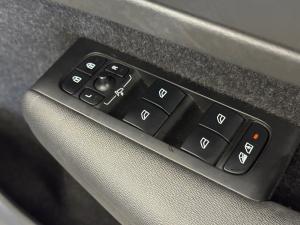Volvo XC40 T3 Inscription auto - Image 21