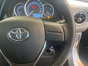Toyota Corolla Quest 1.8 Exclusive auto - Image 10