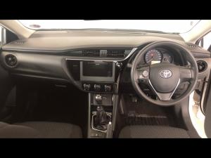 Toyota Corolla Quest 1.8 Plus manual - Image 6