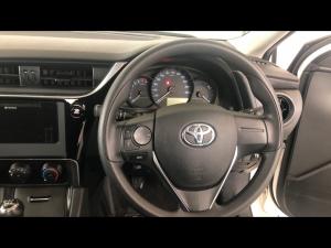 Toyota Corolla Quest 1.8 Plus manual - Image 8