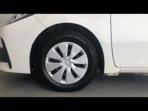 Toyota Corolla Quest 1.8 Plus manual - Image 18