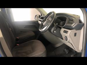 Volkswagen Transporter 2.0BiTDI crew bus LWB 4Motion 8-seater - Image 10