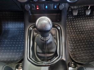 Toyota Hilux 2.8GD-6 Xtra cab 4x4 Legend 50 - Image 12