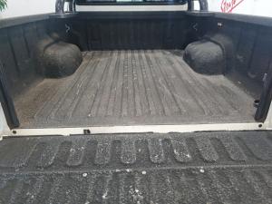 Toyota Hilux 2.8GD-6 Xtra cab 4x4 Legend 50 - Image 18