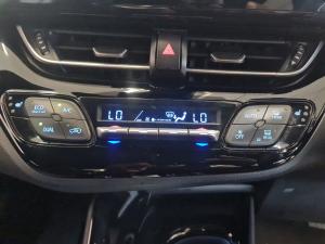 Toyota C-HR 1.2T Luxury - Image 15