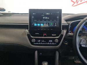 Toyota Corolla Cross 1.8 HEV XS - Image 14