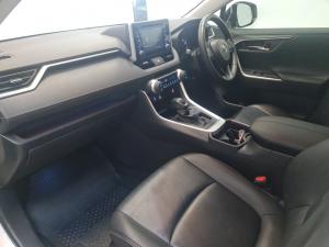 Toyota RAV4 2.0 VX - Image 7
