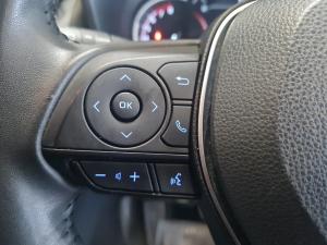 Toyota RAV4 2.0 VX - Image 9