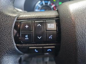 Toyota Hilux 2.8GD-6 double cab 4x4 Legend RS manual - Image 9