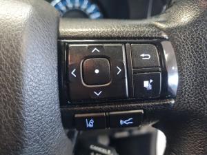 Toyota Hilux 2.8GD-6 double cab 4x4 Legend RS manual - Image 10