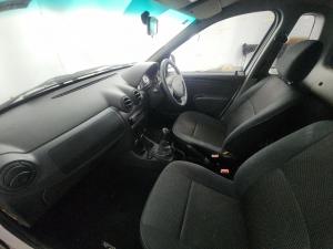 Nissan NP200 1.6 Safety PackS/C - Image 9