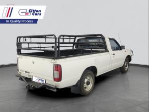 Nissan Hardbody NP300 2.5 TDi LWBS/C - Image 5