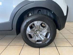Mahindra XUV 3XO 1.2T MX2 manual - Image 6