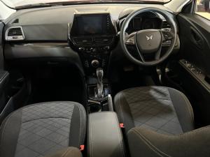 Mahindra XUV 3XO 1.2T MX2 auto - Image 8