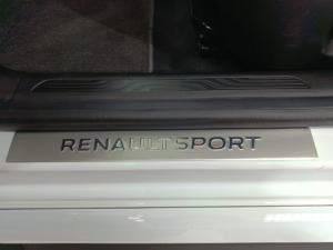 Renault Megane RS 300 Trophy - Image 12