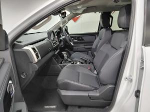 Mitsubishi Triton 2.4DI-D double cab GLS - Image 14