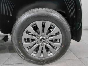 Mitsubishi Triton 2.4DI-D double cab GLS - Image 17