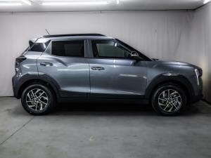Mahindra XUV 3XO 1.2T AX5 auto - Image 7