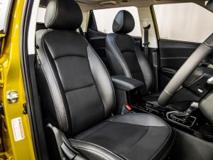 Mahindra XUV 3XO 1.2T AX7L - Image 5