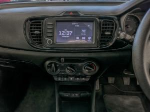 Kia Pegas 1.4 LX manual - Image 12