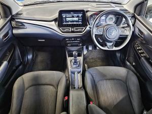 Suzuki Baleno 1.5 GLX manual - Image 16